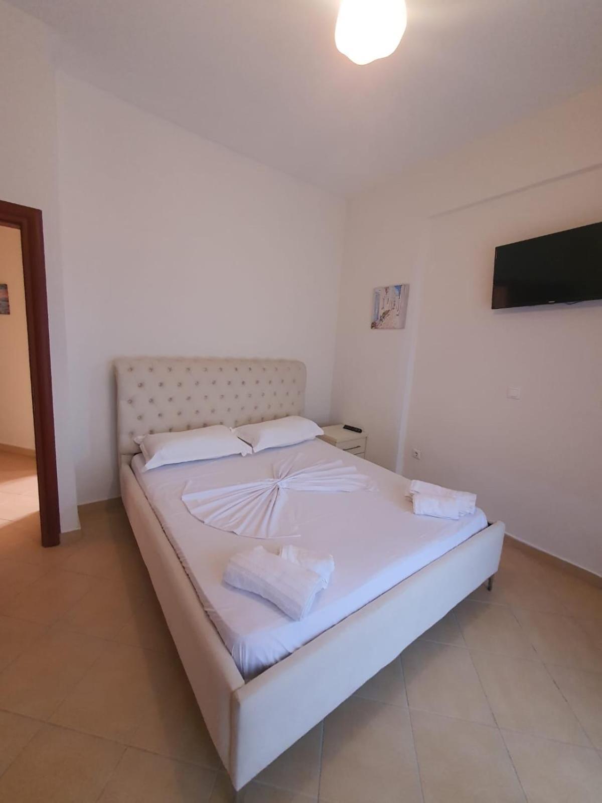 Vila Flamuri Sarandë 外观 照片