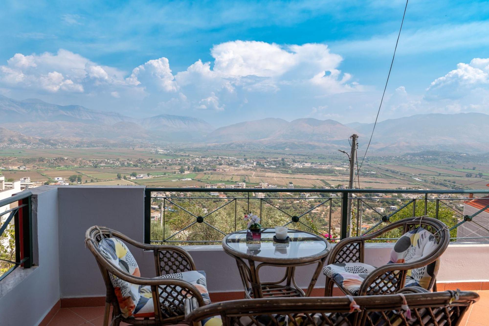 Vila Flamuri Sarandë 外观 照片