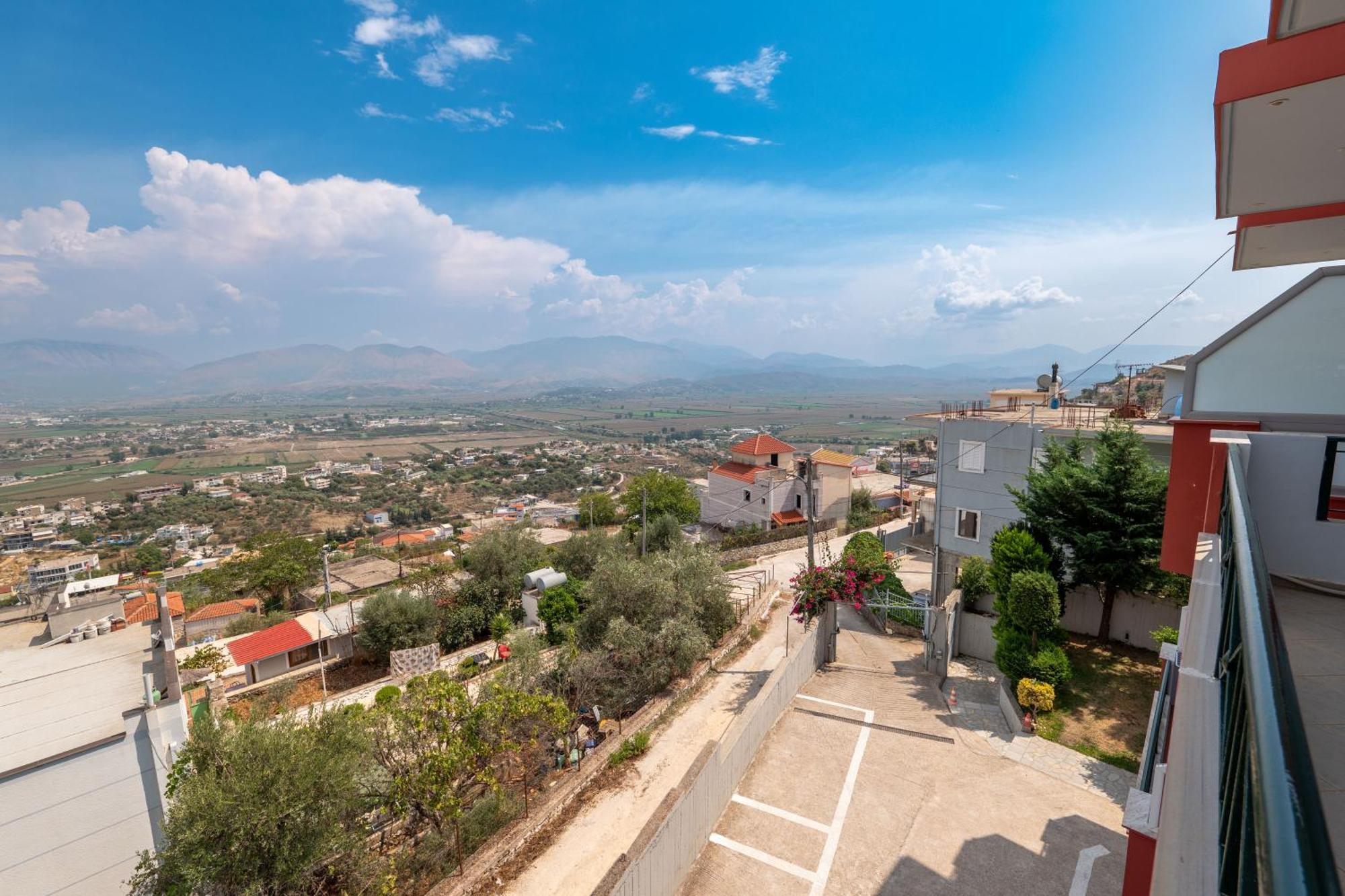 Vila Flamuri Sarandë 外观 照片
