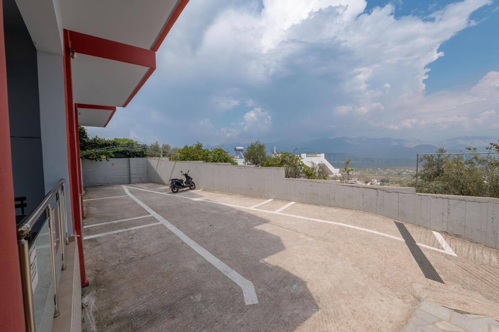 Vila Flamuri Sarandë 外观 照片